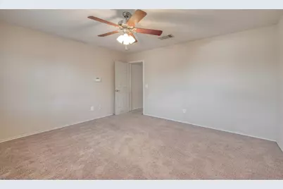 7412 Cayenne Lane, Austin, TX 78741 - Photo 20