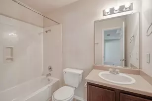 7412 Cayenne Ln, Austin, TX 78741 - Photo 26