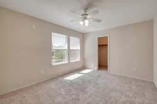 7412 Cayenne Ln, Austin, TX 78741 - Photo 24