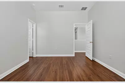 8107 Cottage Rose Drive, Austin, TX 78744 - Photo 34