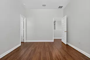 8107 Cottage Rose Dr, Austin, TX 78744 - Photo 34