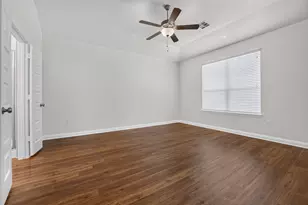 8107 Cottage Rose Dr, Austin, TX 78744 - Photo 8