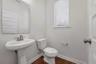 8107 Cottage Rose Dr, Austin, TX 78744 - Photo 16