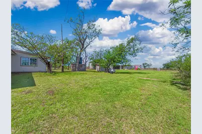 1350 County Road 414, Jonesboro, TX 76538 - Photo 20