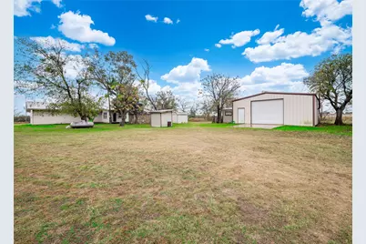 1350 County Road 414, Jonesboro, TX 76538 - Photo 38