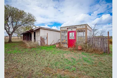 1350 County Road 414, Jonesboro, TX 76538 - Photo 36