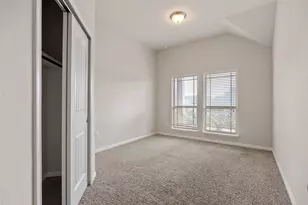 645 Cortona Ln, Georgetown, TX 78628 - Photo 14