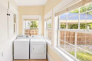 1006 W 22nd St, Austin, TX 78705 - Photo 12