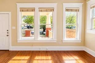 1006 W 22nd St, Austin, TX 78705 - Photo 2
