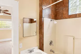 1006 W 22nd St, Austin, TX 78705 - Photo 8