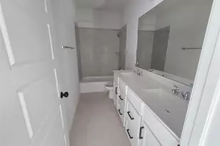 221 Bauer Loop, Liberty Hill, TX 78642 - Photo 32