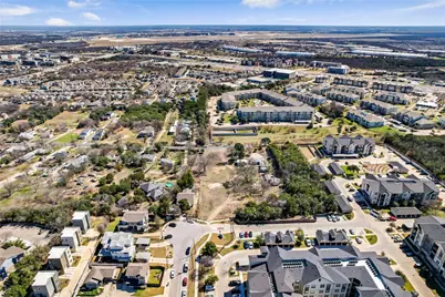 2404 Thrasher Lane, Austin, TX 78741 - Photo 10