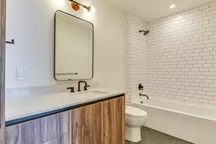 84 East Ave, Austin, TX 78701 - Photo 8