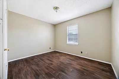 908 B Kirschner Place, Austin, TX 78758 - Photo 8