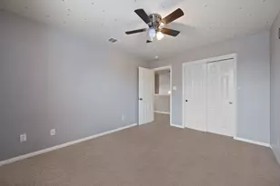 304 Gainer Dr, Hutto, TX 78634 - Photo 24