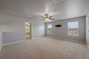 304 Gainer Dr, Hutto, TX 78634 - Photo 18