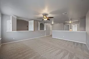 304 Gainer Dr, Hutto, TX 78634 - Photo 16