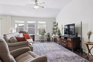 6205 Arbor Crest Ln, Austin, TX 78747 - Photo 8