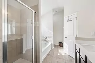 6205 Arbor Crest Ln, Austin, TX 78747 - Photo 32