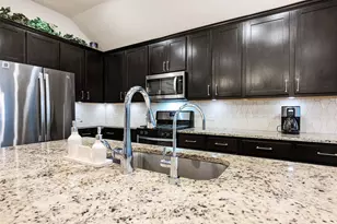 4420 Jackies Dr, Pflugerville, TX 78660 - Photo 8