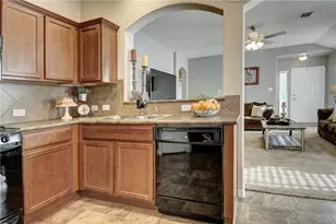 302 Pack Horse Dr, Bastrop, TX 78602 - Photo 10