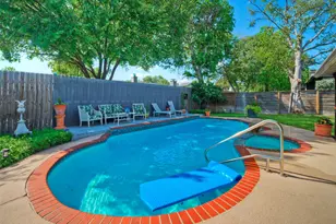 10606 Barnhill Dr, Austin, TX 78758 - Photo 1