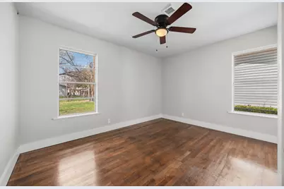 1402 Kent Street, Taylor, TX 76574 - Photo 18