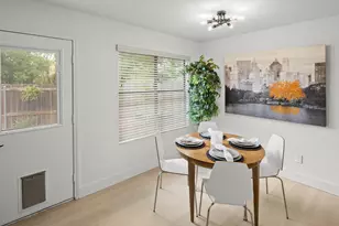 512 Eberhart Ln, Austin, TX 78745 - Photo 4