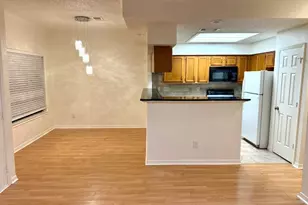 915 W 23rd St, Austin, TX 78705 - Photo 6