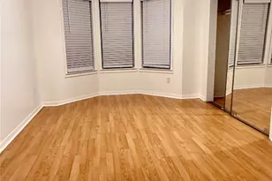 915 W 23rd St, Austin, TX 78705 - Photo 8