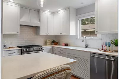 1215 Payne Avenue, Austin, TX 78757 - Photo 6