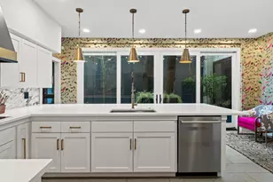 3952 Far W Blvd, Austin, TX 78731 - Photo 6