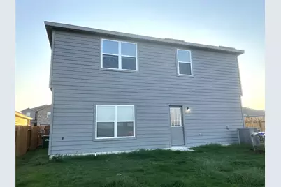 1001 Riverdale Cove, Jarrell, TX 76537 - Photo 14