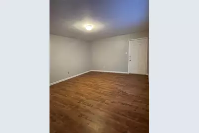 7206 Twin Crest Drive #202, Austin, TX 78752 - Photo 10