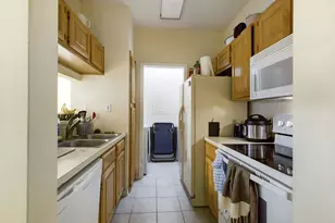 3001 Cedar St, Austin, TX 78705 - Photo 10