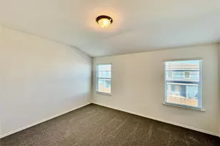 105 Calcite Rd, Kyle, TX 78640 - Photo 4