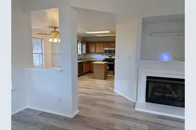 1628 W Pflugerville Parkway, Round Rock, TX 78664 - Photo 6