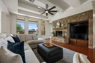 328 Apache Pass, Hutto, TX 78634 - Photo 10