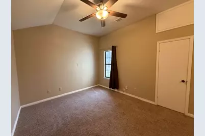 1809 Whitney Way, Austin, TX 78741 - Photo 10