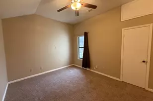 1809 Whitney Way, Austin, TX 78741 - Photo 10