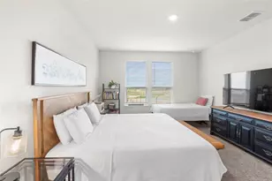 196 Sweetleaf Dr, Buda, TX 78610 - Photo 36