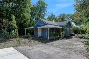 104 E Morrow St, Georgetown, TX 78626 - Photo 4