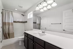 7201 Garnet Mill Ln, Austin, TX 78744 - Photo 30