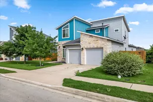 7201 Garnet Mill Ln, Austin, TX 78744 - Photo 2