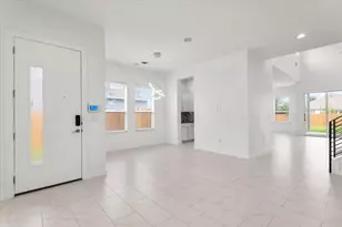 7201 Garnet Mill Ln, Austin, TX 78744 - Photo 14