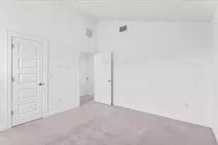 7201 Garnet Mill Ln, Austin, TX 78744 - Photo 32