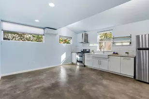 1309 Singleton Ave, Austin, TX 78702 - Photo 2