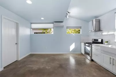 1309 Singleton Avenue #2, Austin, TX 78702 - Photo 4