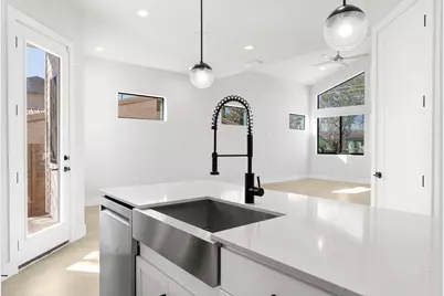 1405 Perez Street #1, Austin, TX 78721 - Photo 16