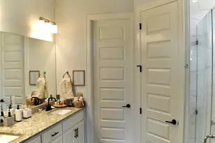 11704 Dillon Fls Dr, Austin, TX 78747 - Photo 6